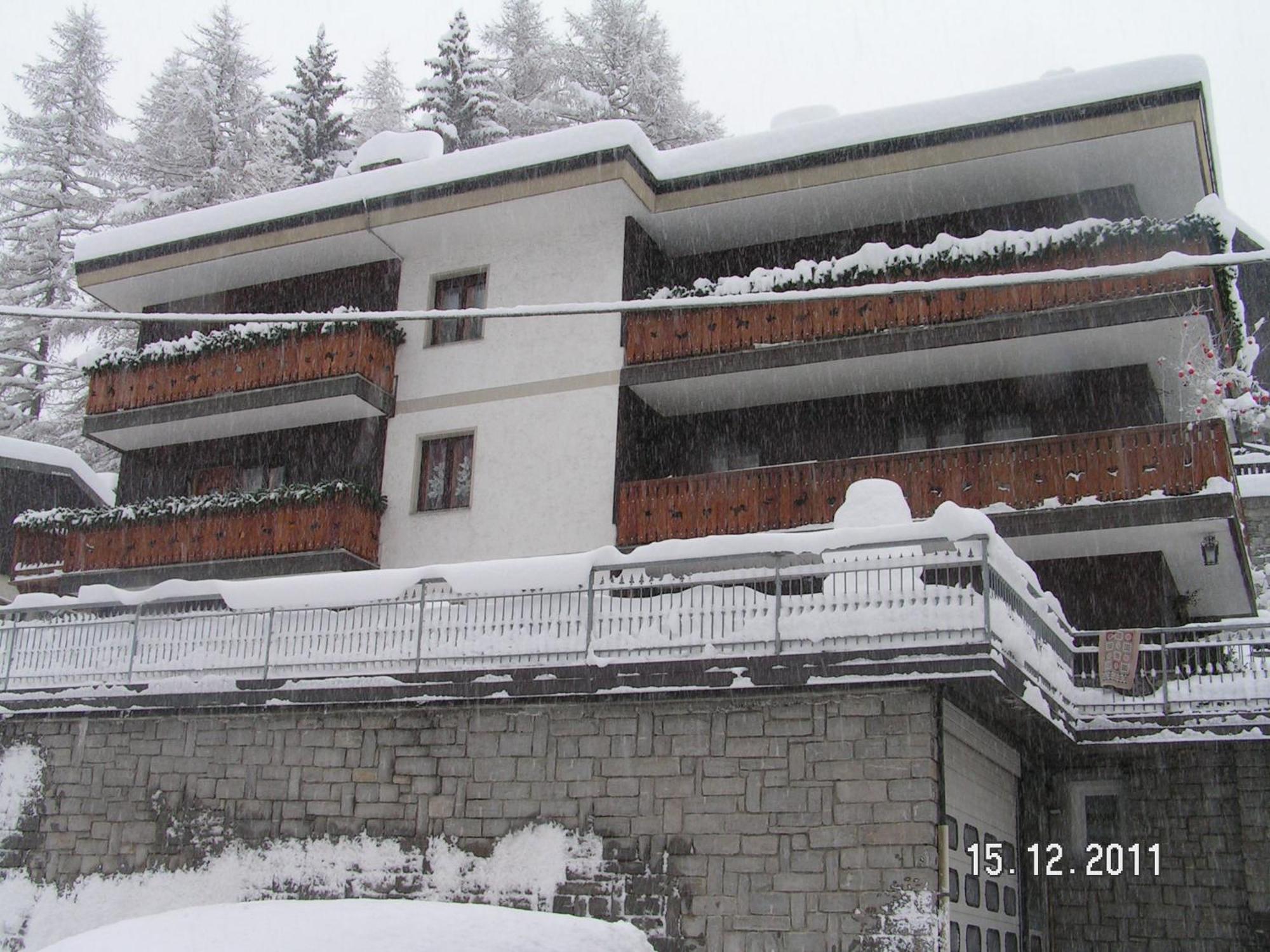 B&B Lepetitnid Valtournenche Esterno foto